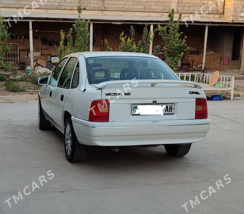 Opel Vectra 1992 - 35 000 TMT - Анев - img 4