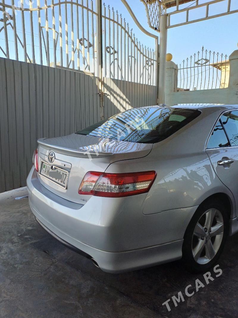 Toyota Camry 2009 - 200 000 TMT - Кёнеургенч - img 3