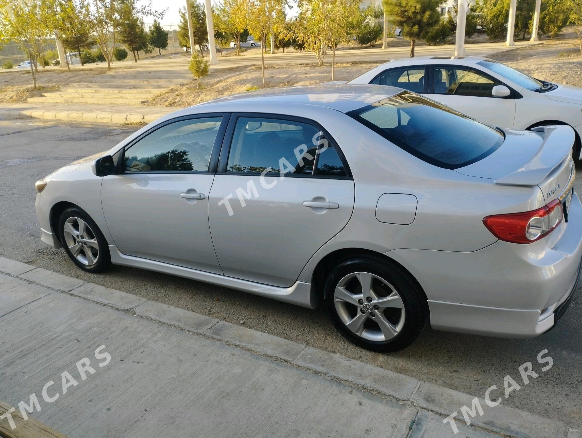 Toyota Corolla 2013 - 190 000 TMT - Aşgabat - img 6