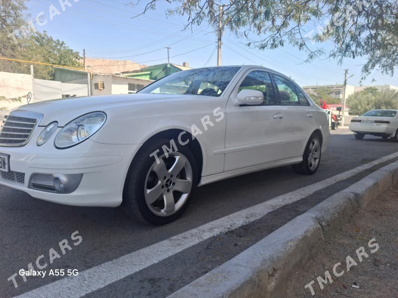 Mercedes-Benz E-Class 2009 - 170 000 TMT - Туркменбаши - img 3