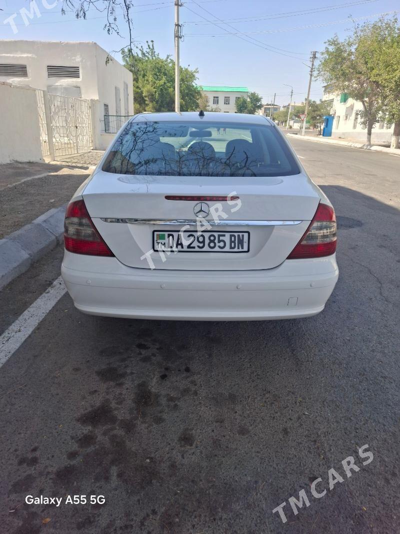 Mercedes-Benz E-Class 2009 - 170 000 TMT - Туркменбаши - img 2