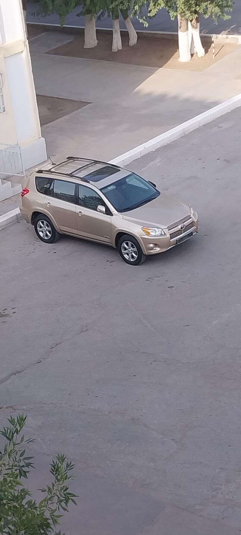 Toyota RAV4 2010 - 210 000 TMT - Aşgabat - img 6