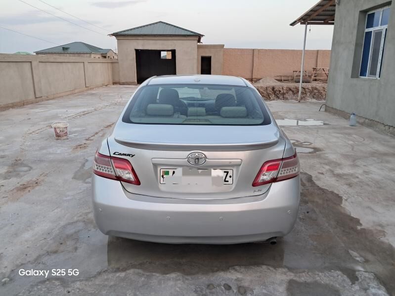 Toyota Camry 2011 - 185 000 TMT - Дашогуз - img 3