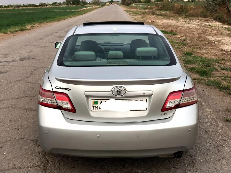 Toyota Camry 2011 - 185 000 TMT - Дашогуз - img 8