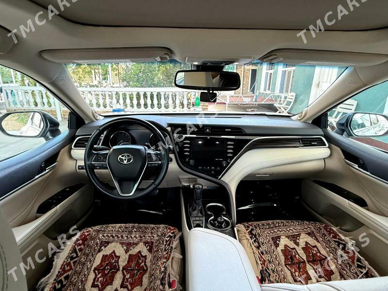 Toyota Camry 2018 - 355 000 TMT - Ашхабад - img 6