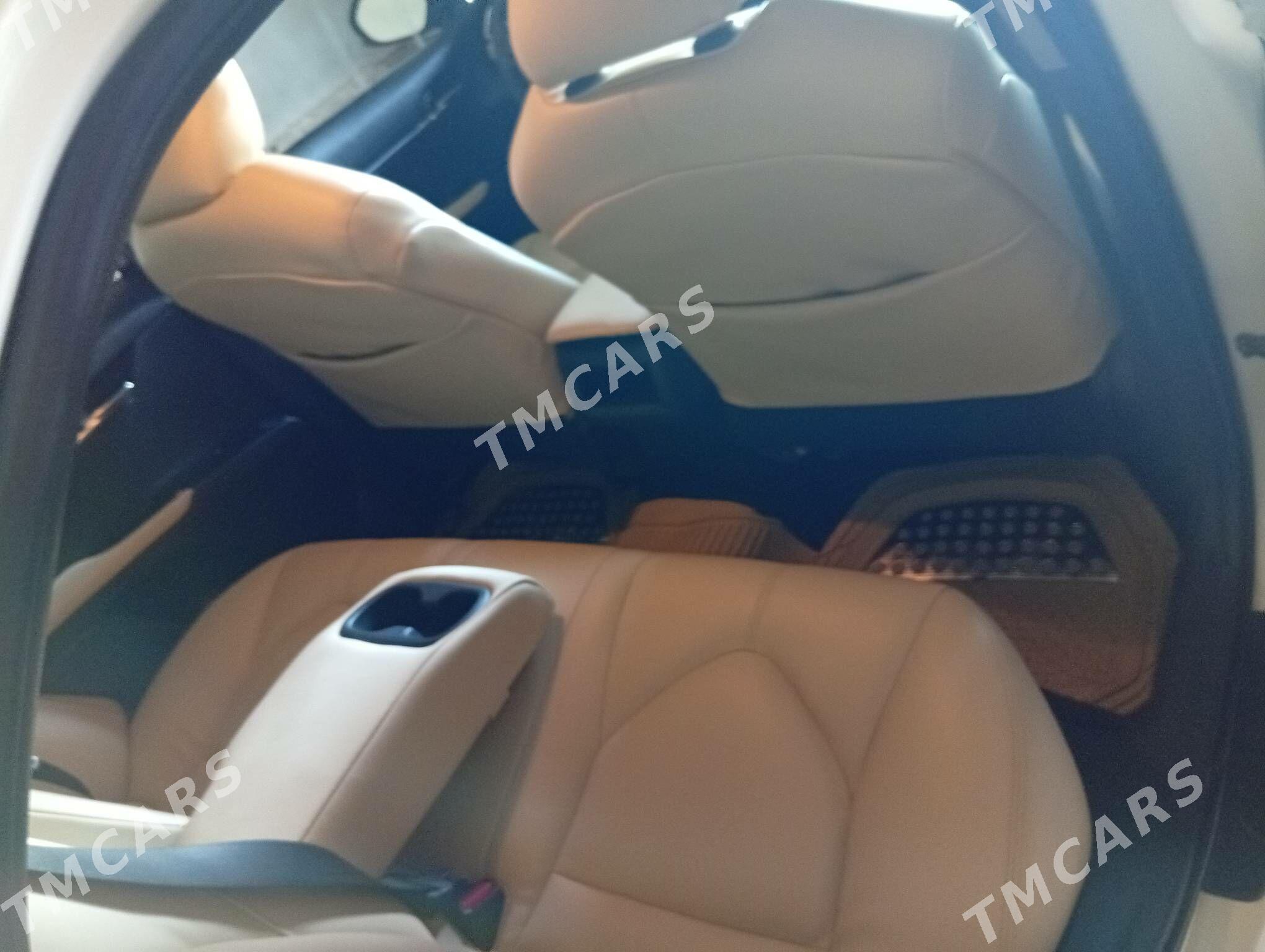 Toyota Camry 2018 - 275 000 TMT - Теджен - img 3