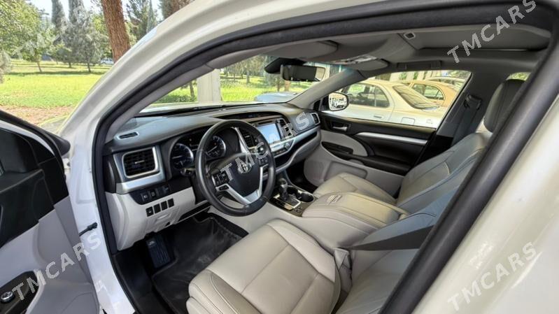 Toyota Highlander 2018 - 395 000 TMT - Ýolöten - img 9