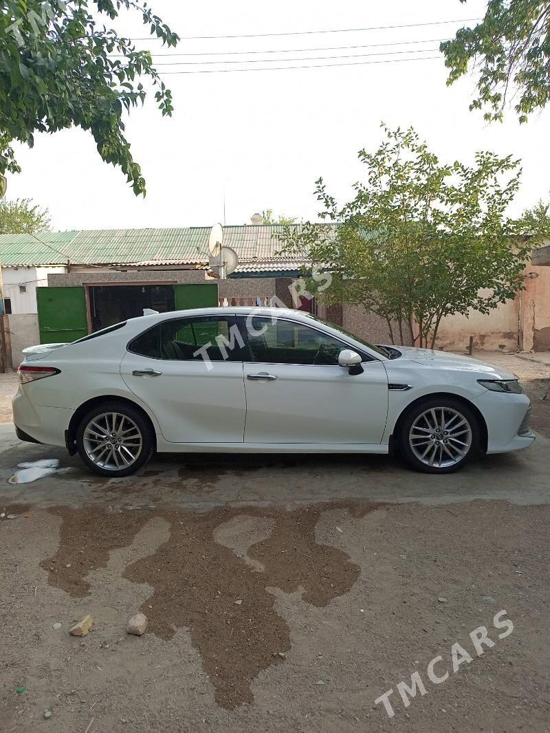 Toyota Camry 2019 - 265 000 TMT - Balkanabat - img 3