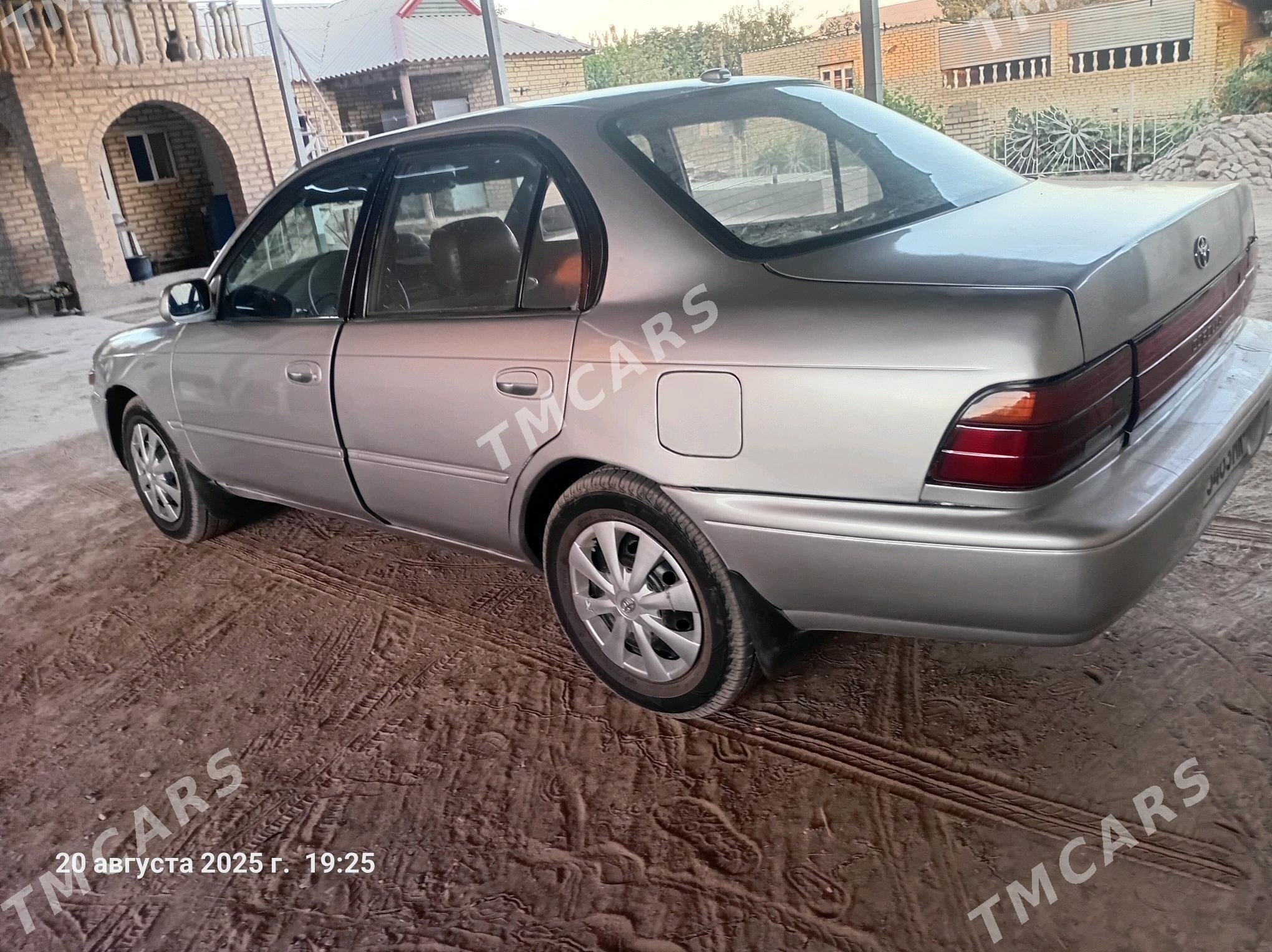 Toyota Corolla 1993 - 50 000 TMT - Байрамали - img 2