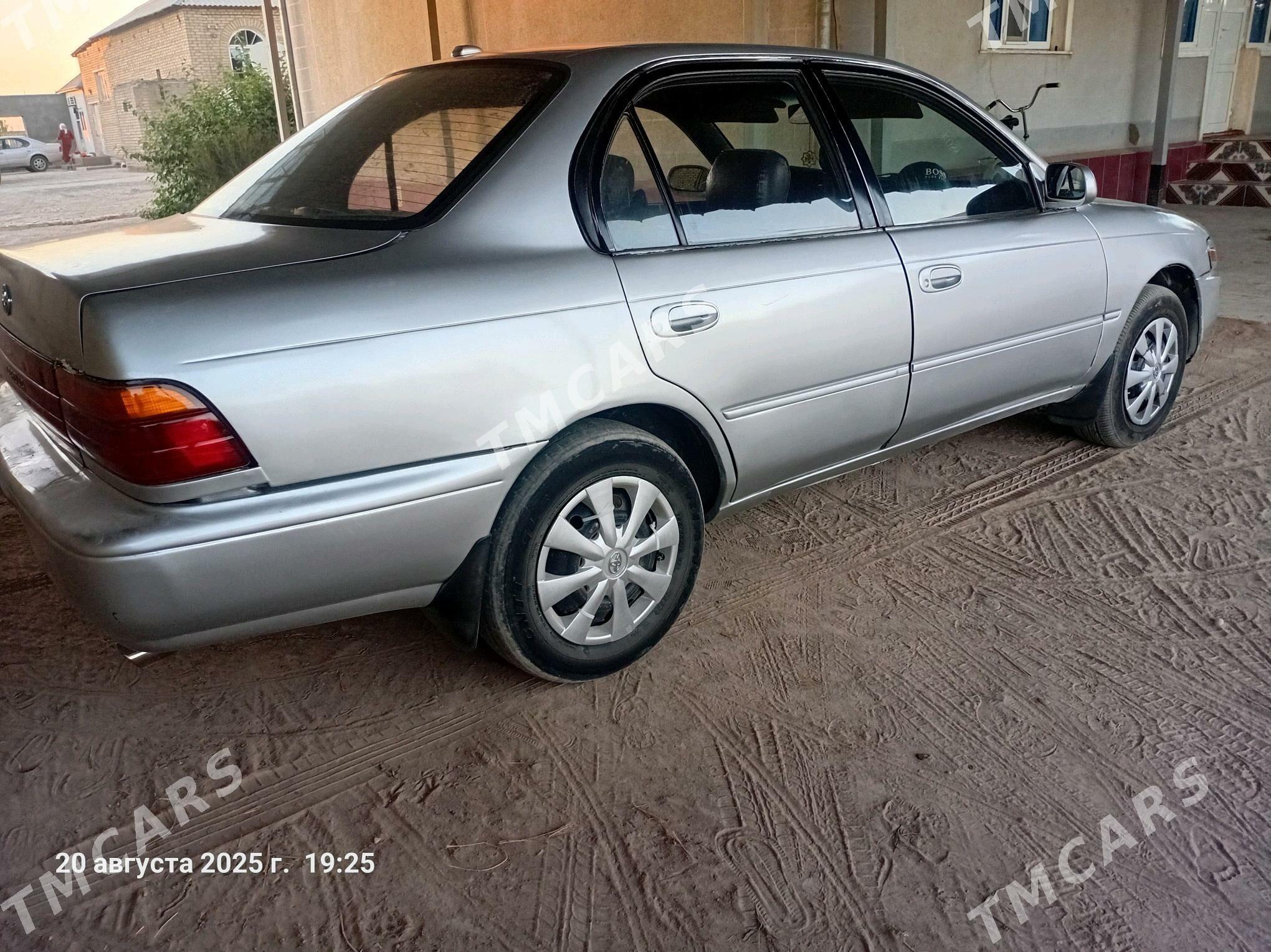 Toyota Corolla 1993 - 50 000 TMT - Байрамали - img 3