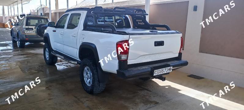 Toyota Tacoma 2018 - 350 000 TMT - Мары - img 2