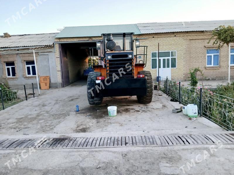 XCMG LW500F 2014 - 580 000 TMT - Саят - img 3