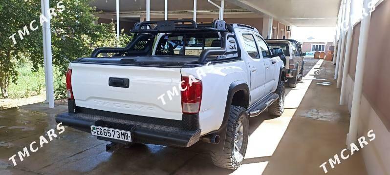Toyota Tacoma 2018 - 350 000 TMT - Мары - img 3