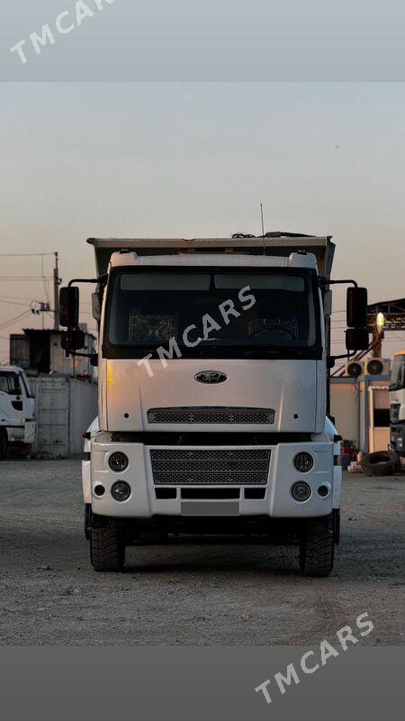 Ford Cargo 3535D 2014 - 680 000 TMT - Ашхабад - img 1