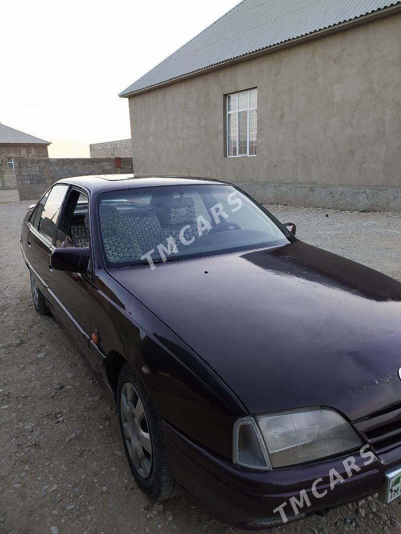 Opel Omega 1998 - 24 000 TMT - Балканабат - img 3