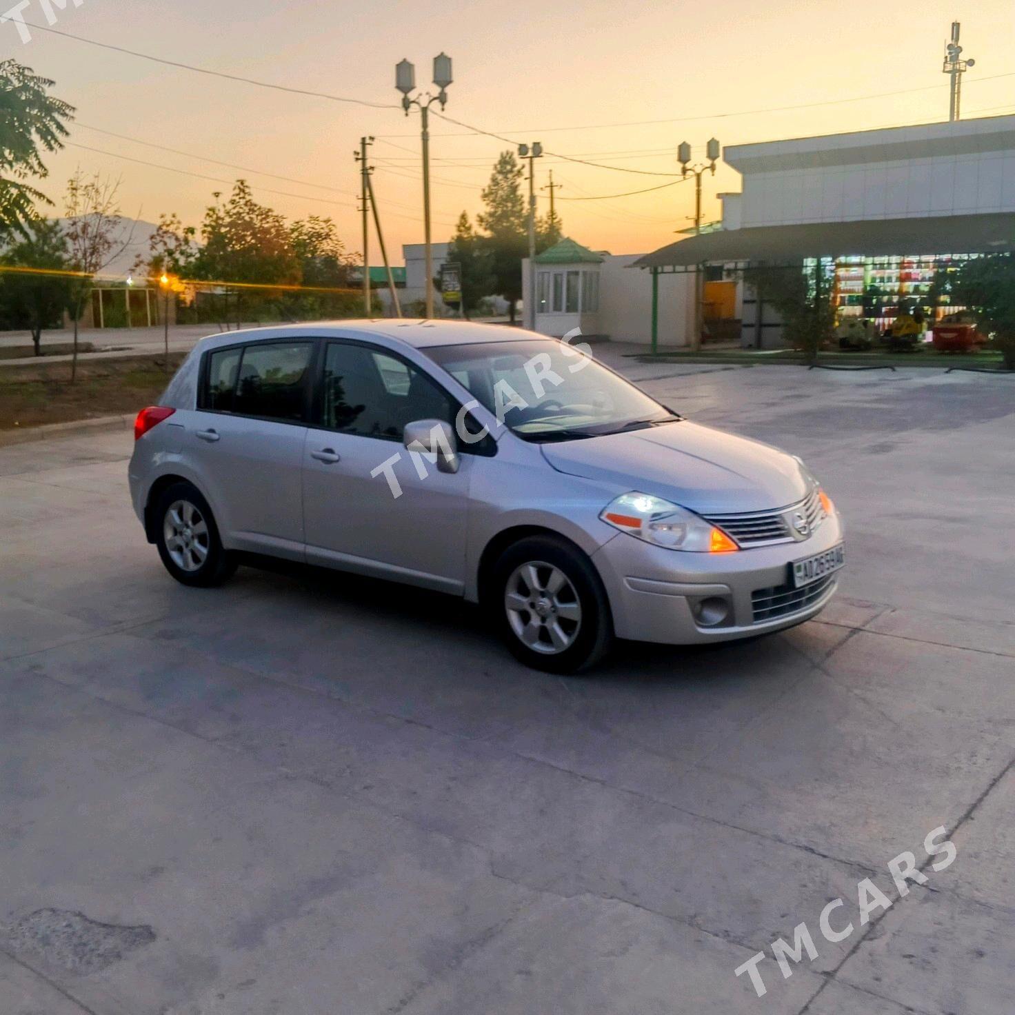 Nissan Versa 2010 - 130 000 TMT - Бузмеин - img 2