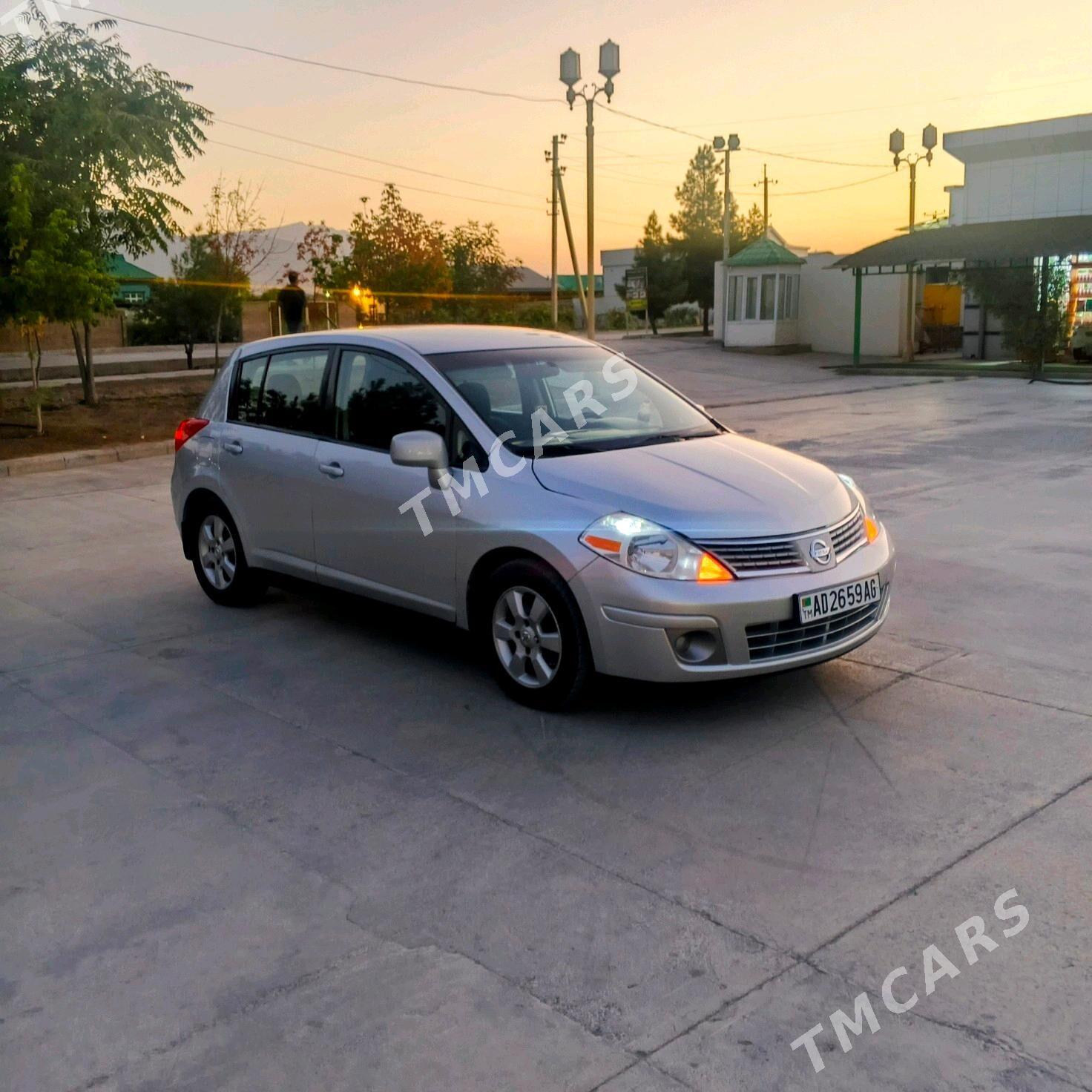 Nissan Versa 2010 - 130 000 TMT - Бузмеин - img 5