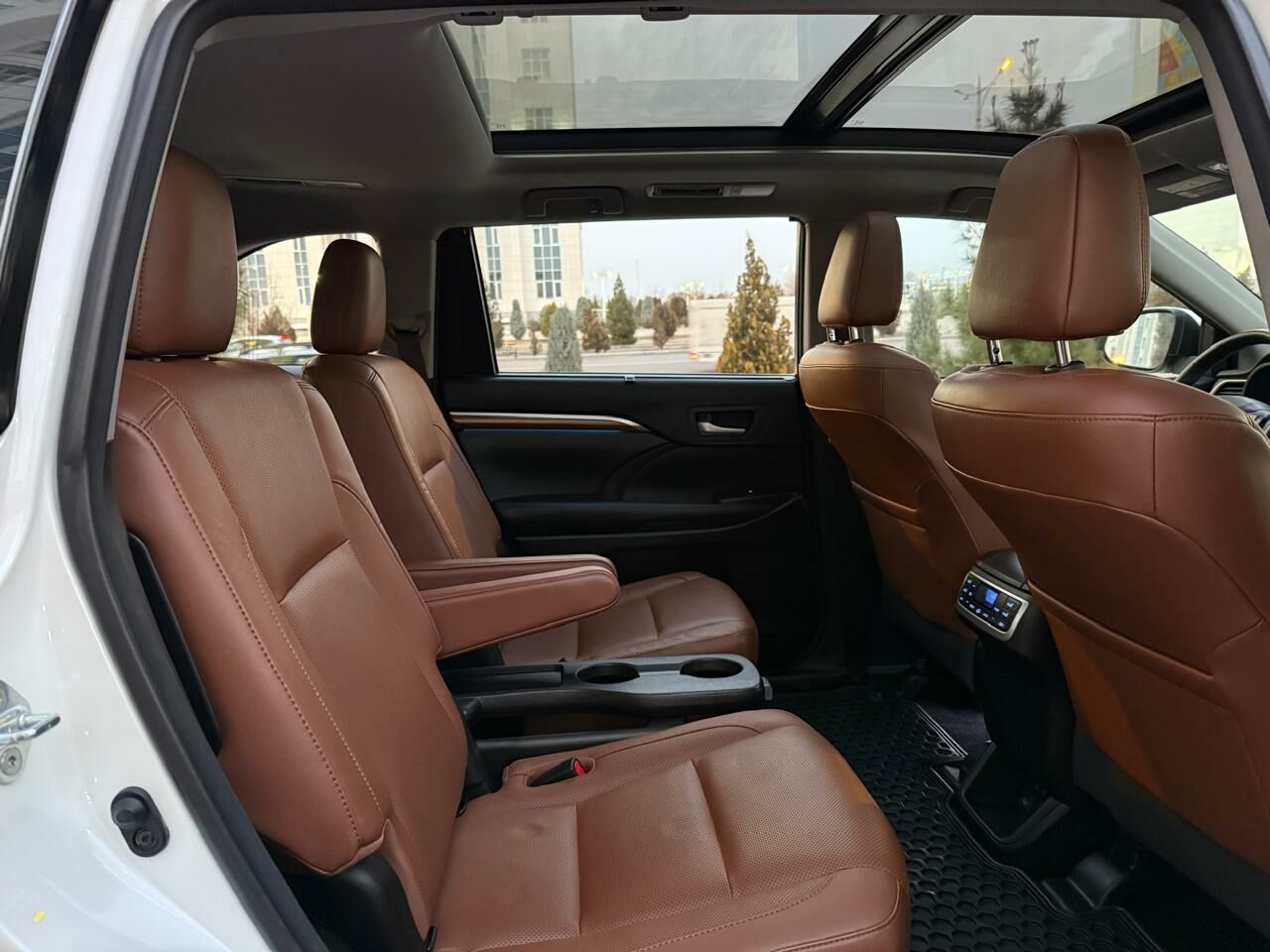 Toyota Highlander 2018 - 588 000 TMT - Ашхабад - img 9