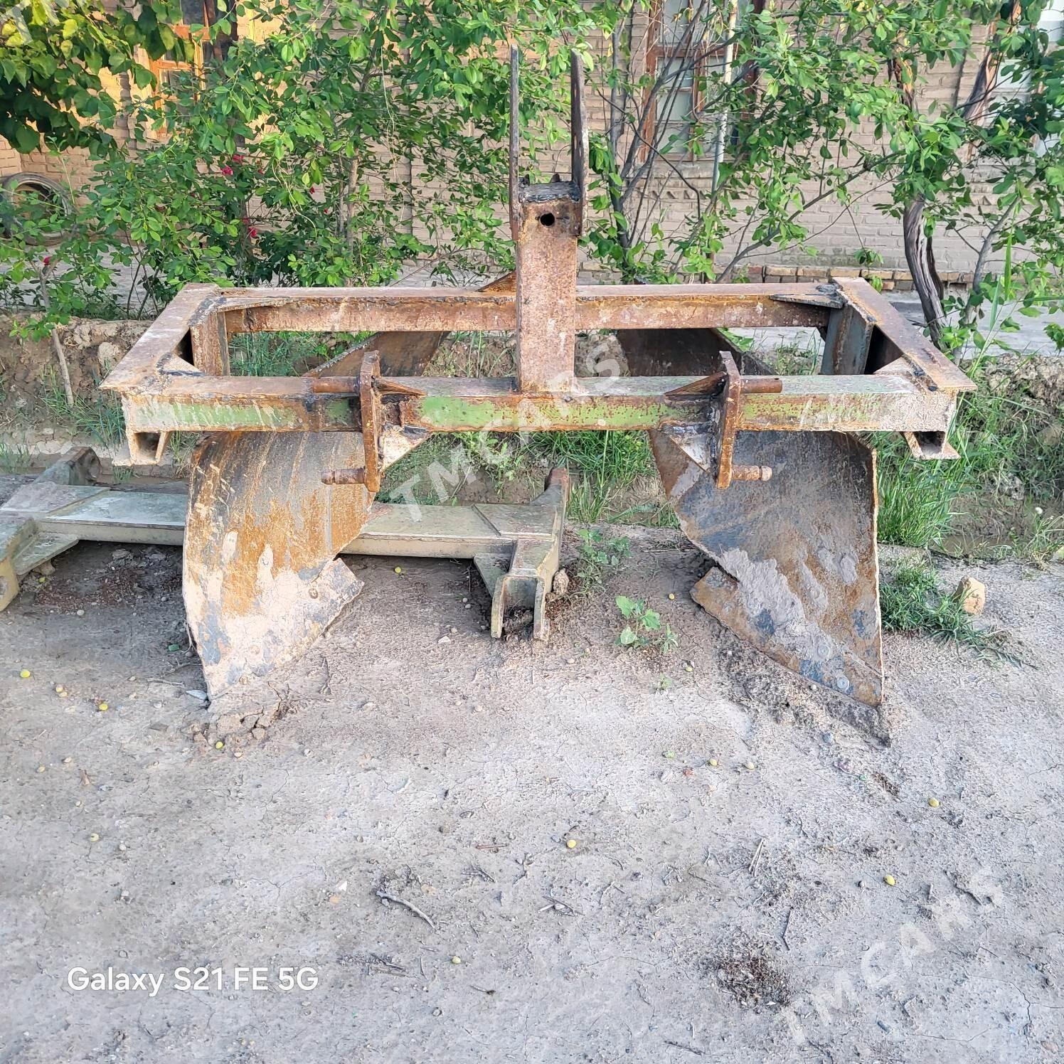 MTZ T-28 CIL CEKYANI - Сакар - img 2