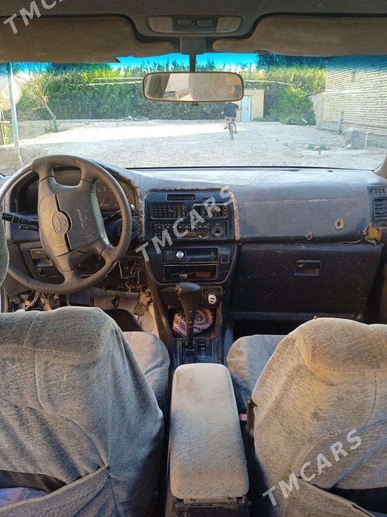 Toyota Camry 1994 - 31 000 TMT - Серахс - img 4