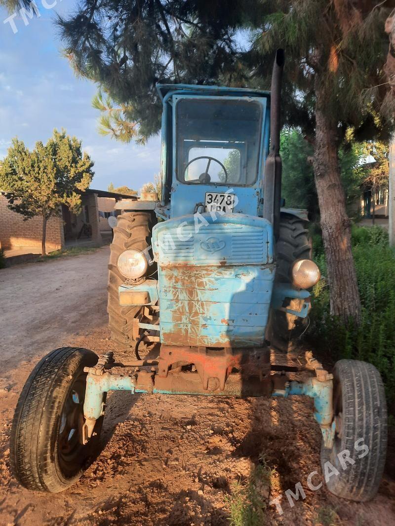MTZ T-28 1992 - 40 000 TMT - Чарджоу - img 3