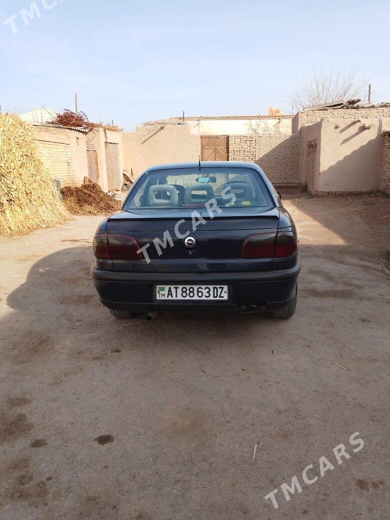 Opel Omega 1997 - 45 000 TMT - Гороглы (Тагта) - img 4
