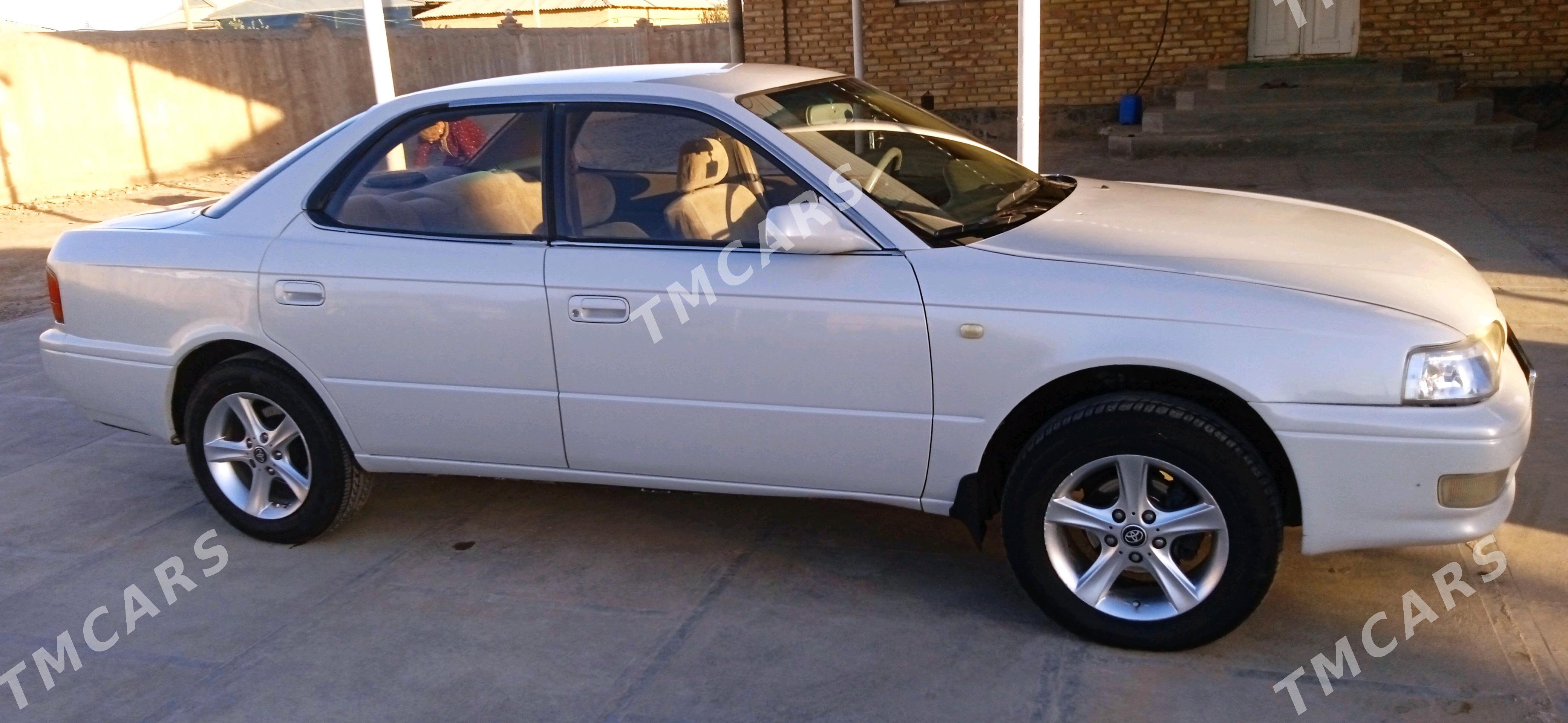 Toyota Camry 1994 - 60 000 TMT - Mary - img 2