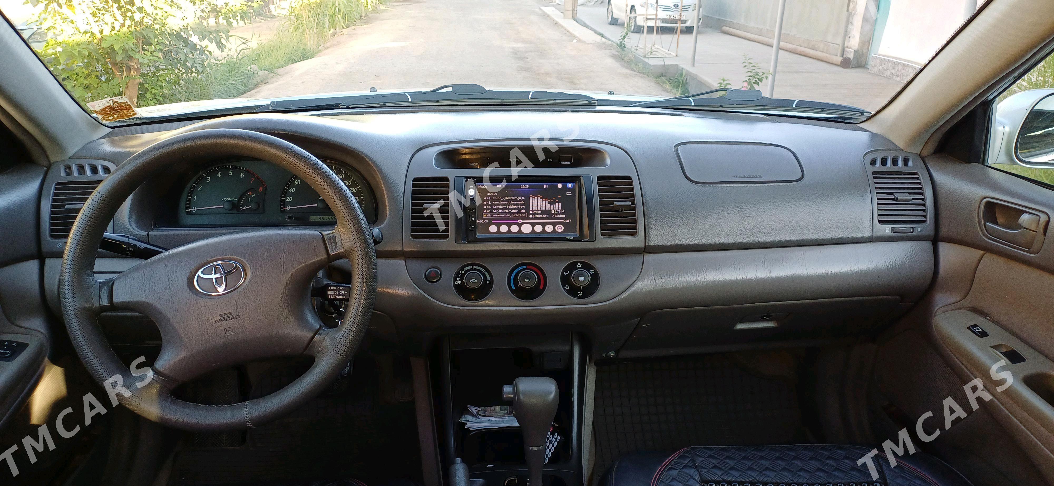 Toyota Camry 2004 - 159 000 TMT - Boldumsaz - img 4