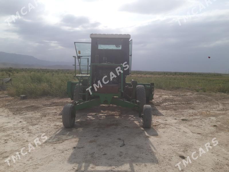 MTZ 82 2002 - 150 000 TMT - Яшлык - img 4