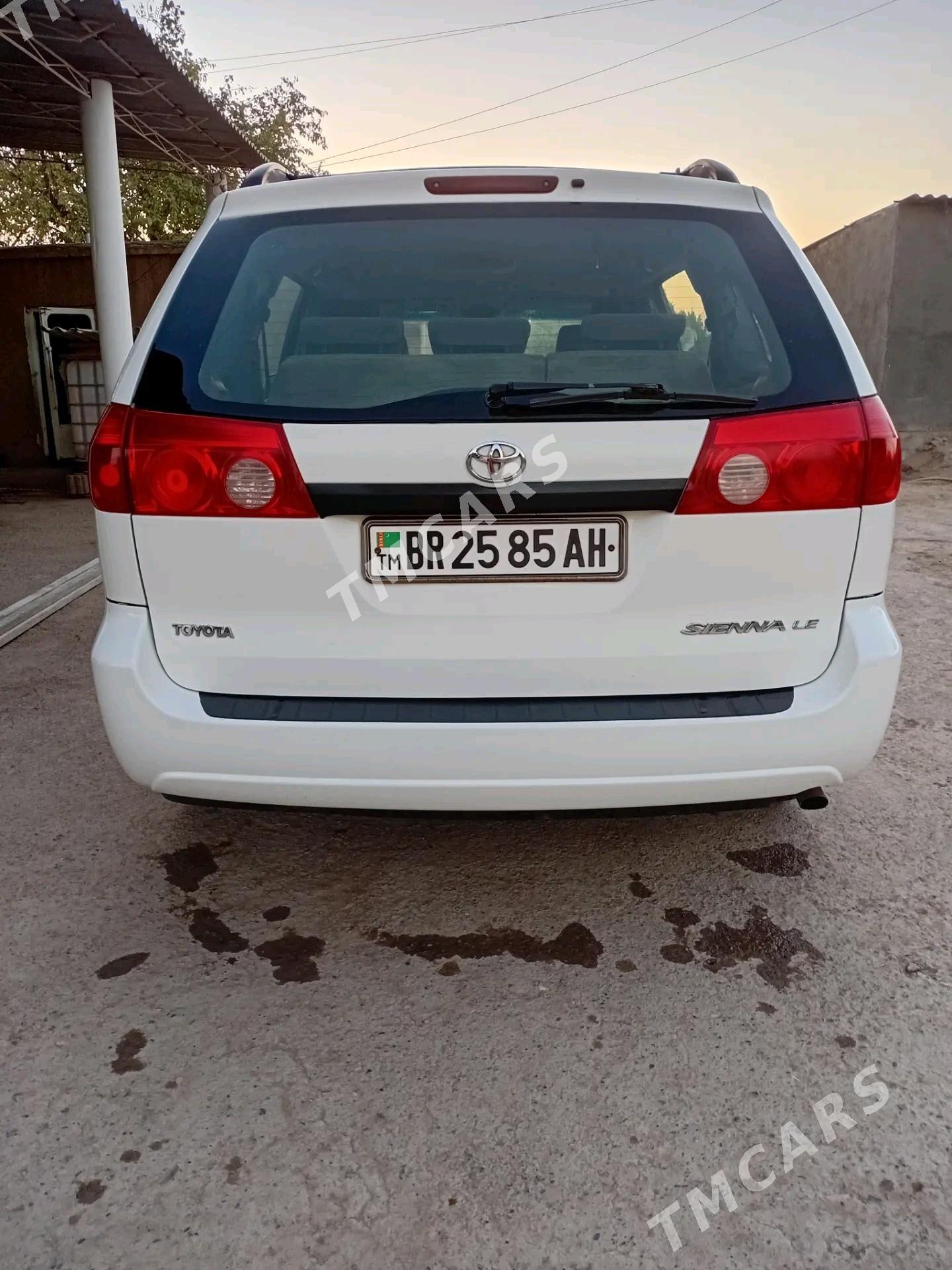 Toyota Sienna 2009 - 220 000 TMT - Tejen - img 8