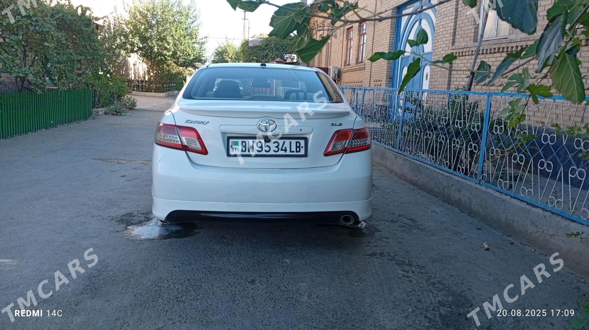Toyota Camry 2010 - 140 000 TMT - Туркменабат - img 2