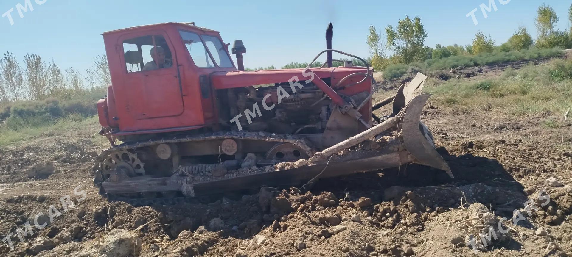 MTZ 82 1990 - 30 000 TMT - Кёнеургенч - img 3