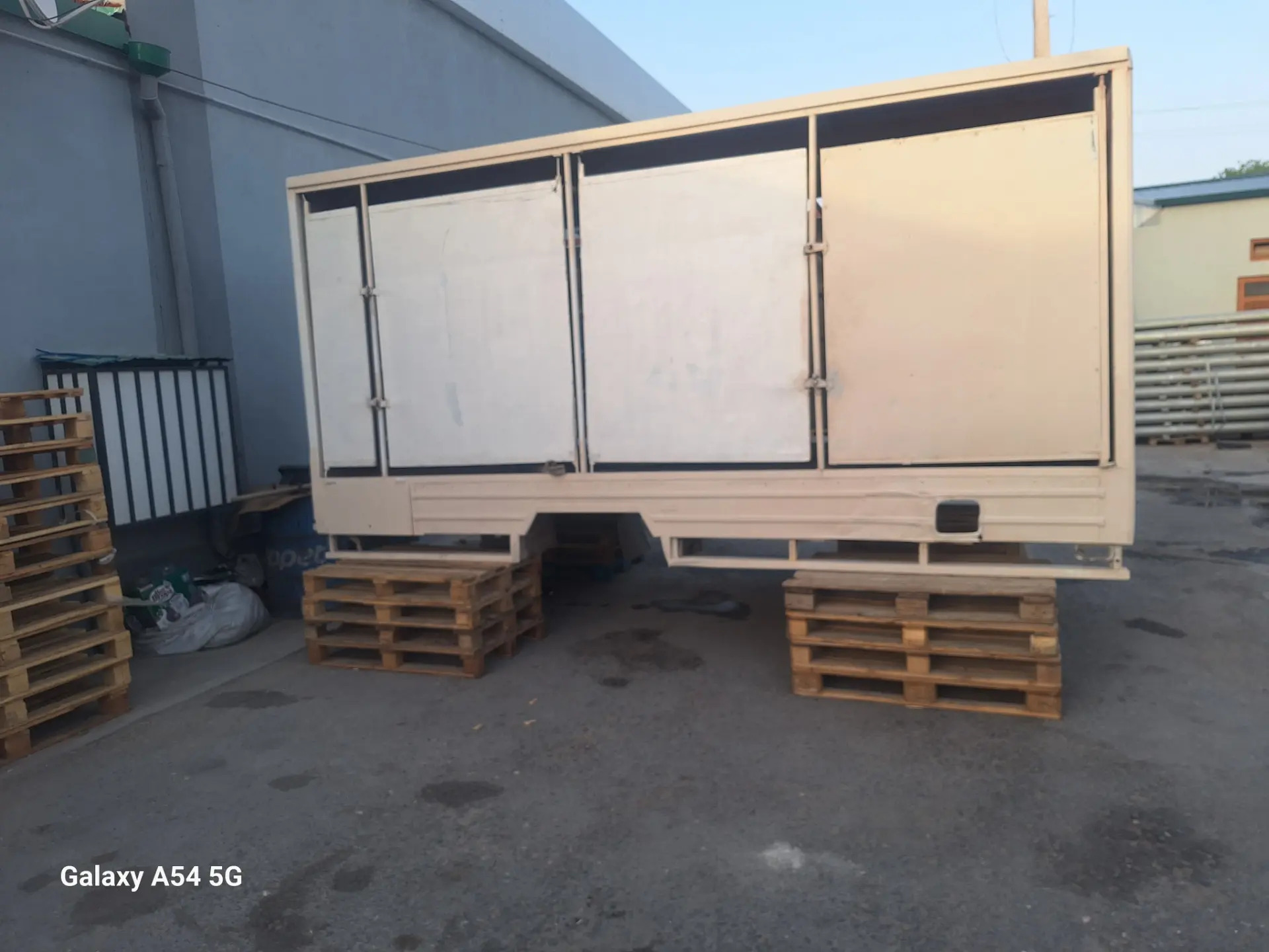 canter butga 30 000 TMT - Ak bugdaý etraby - img 3