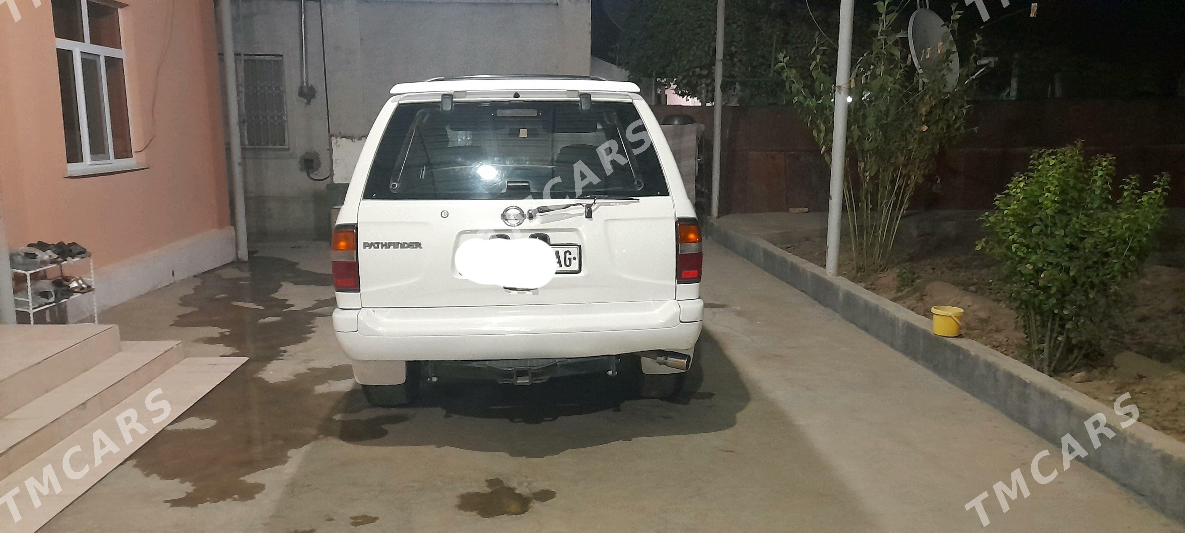 Nissan Pathfinder 1999 - 100 000 TMT - Багир - img 5