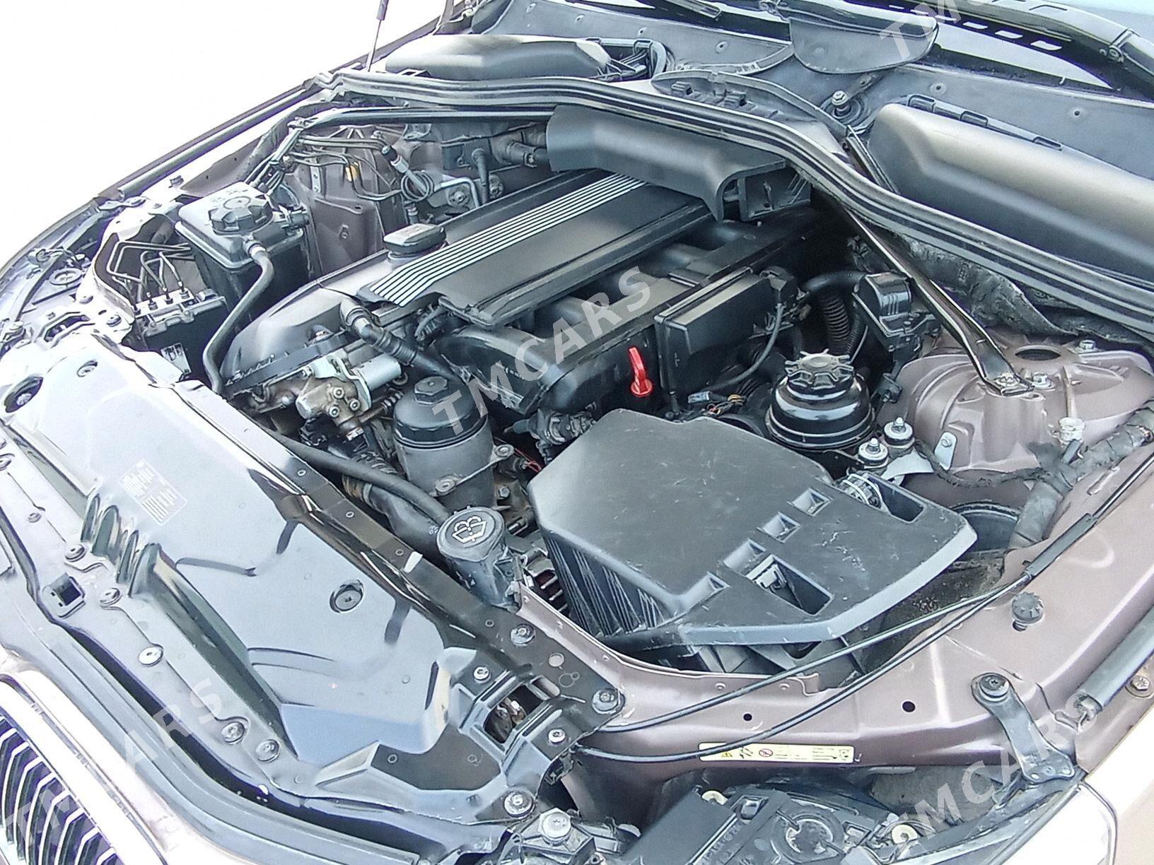 BMW E60 2004 - 140 000 TMT - Garabogaz - img 4