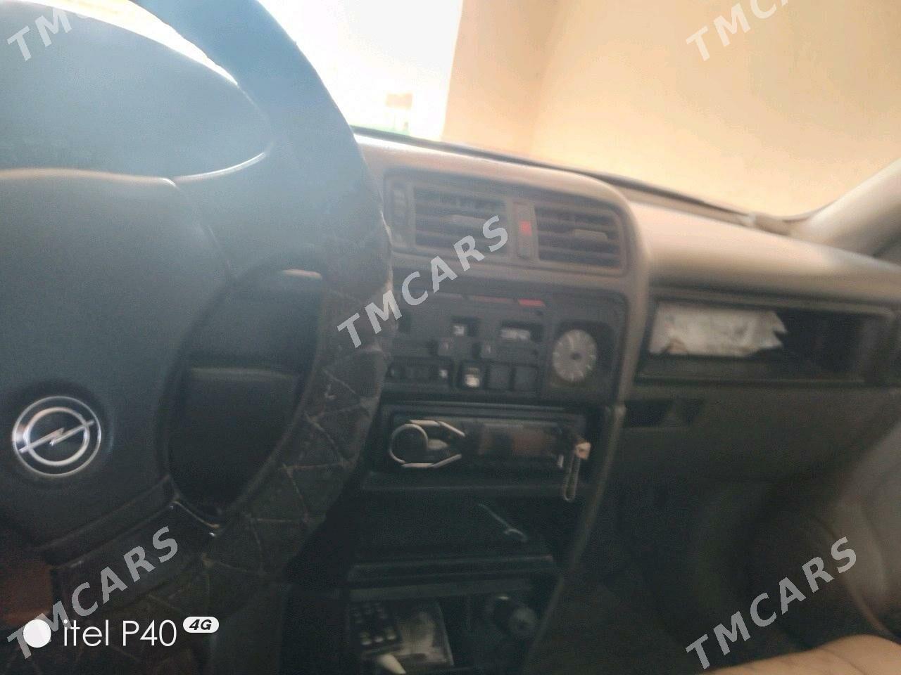 Opel Vectra 1990 - 40 000 TMT - Gurbansoltan Eje - img 5