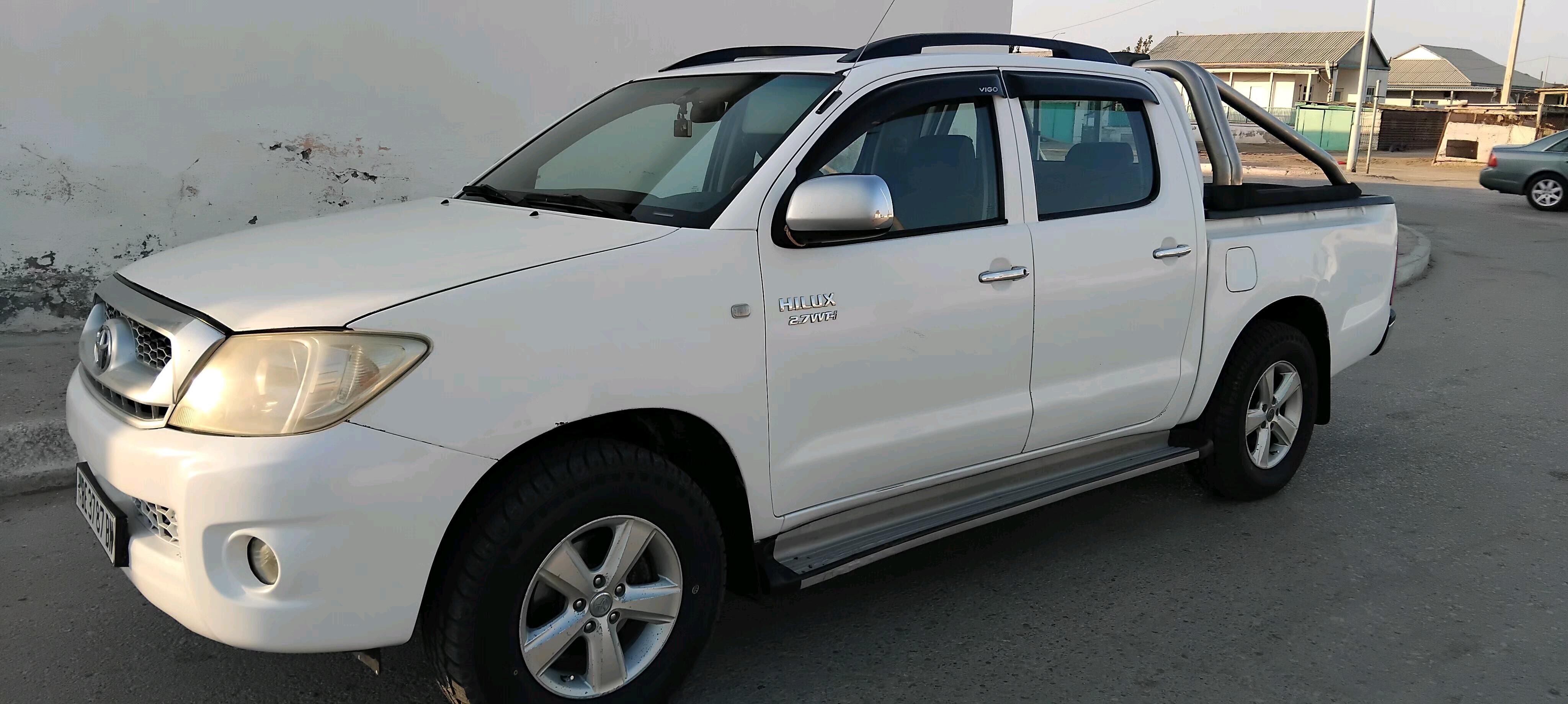 Toyota Hilux 2007 - 220 000 TMT - Эсенгулы - img 8