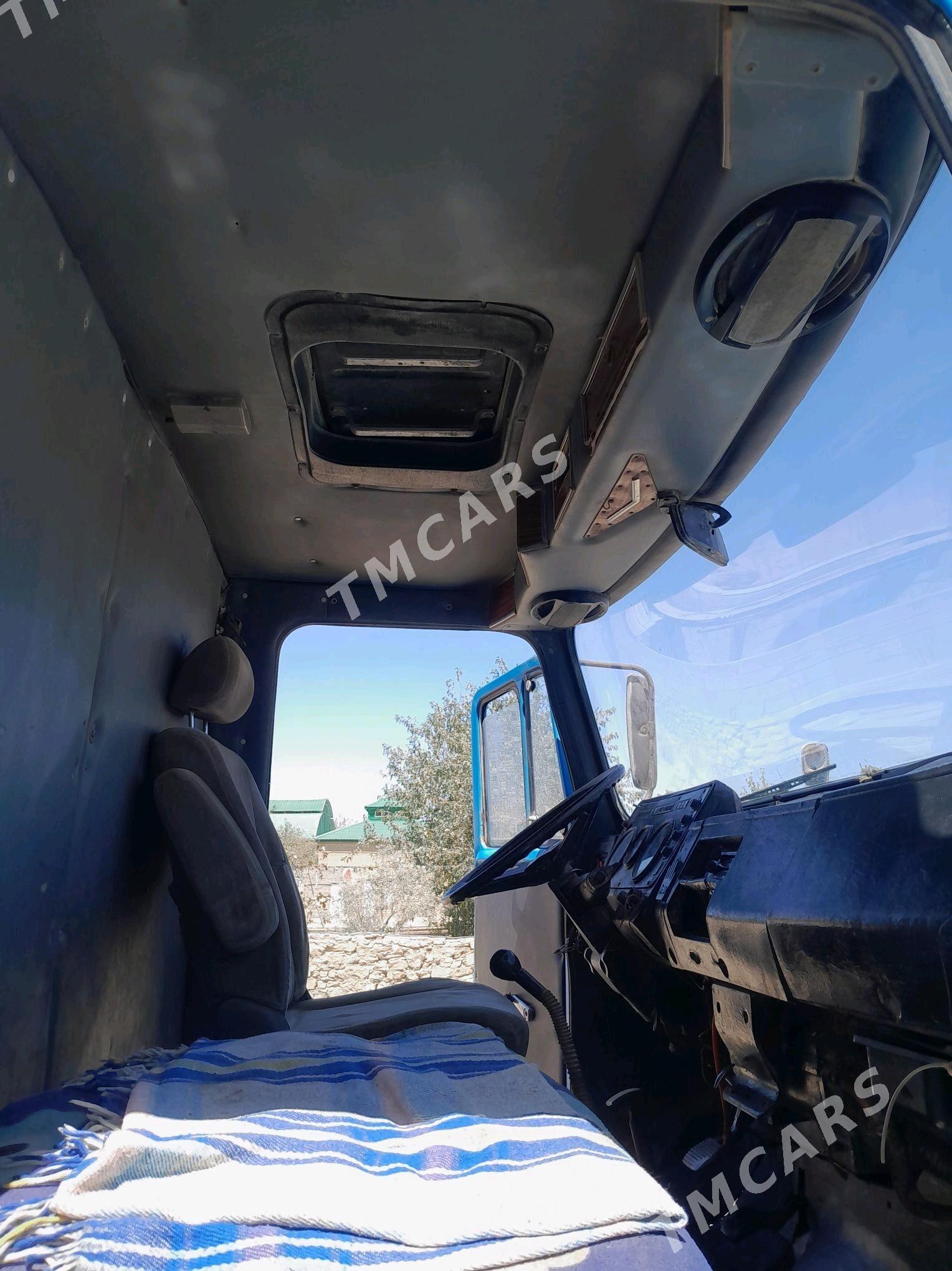 Zil 4331 1993 - 100 000 TMT - Этрек - img 3