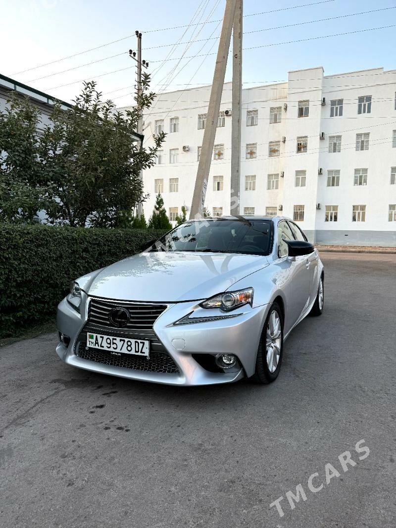 Lexus IS 2016 - 300 000 TMT - Daşoguz - img 4