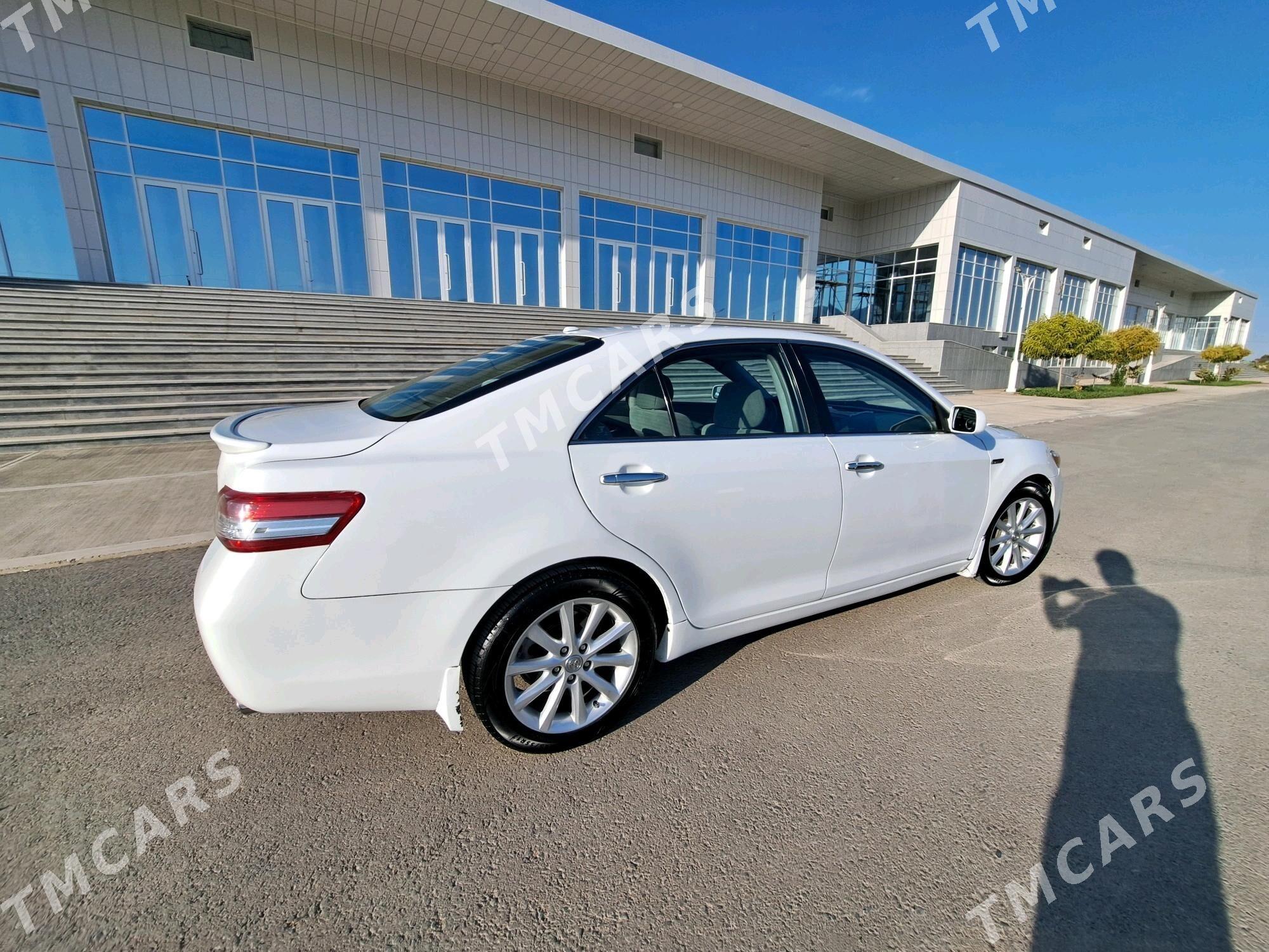Toyota Camry 2011 - 170 000 TMT - Gökdepe - img 5