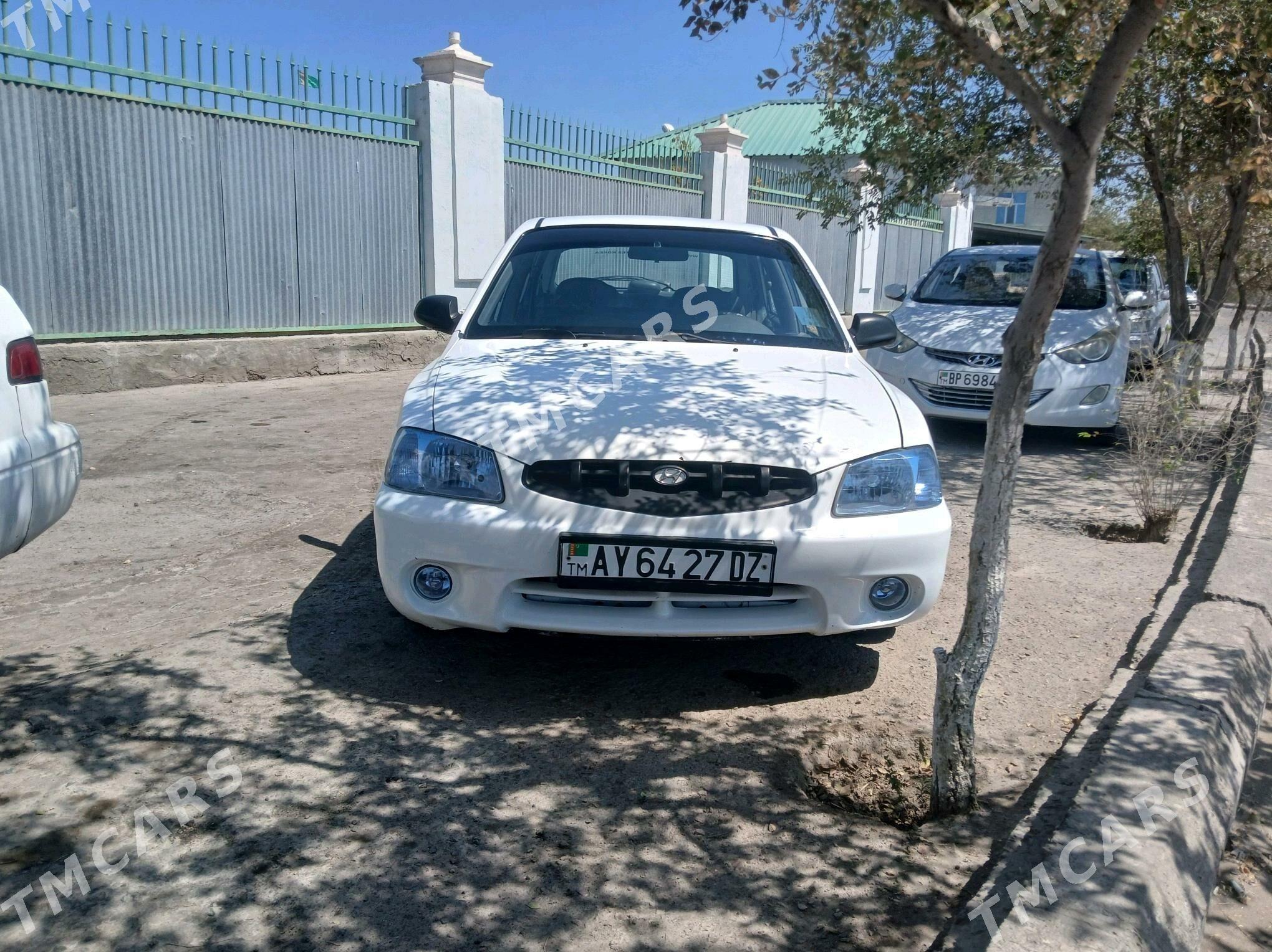 Hyundai Accent 2002 - 32 000 TMT - Дашогуз - img 5