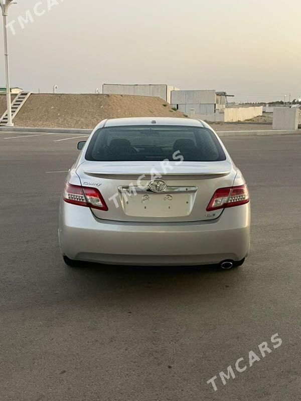 Toyota Camry 2011 - 215 000 TMT - Балканабат - img 3