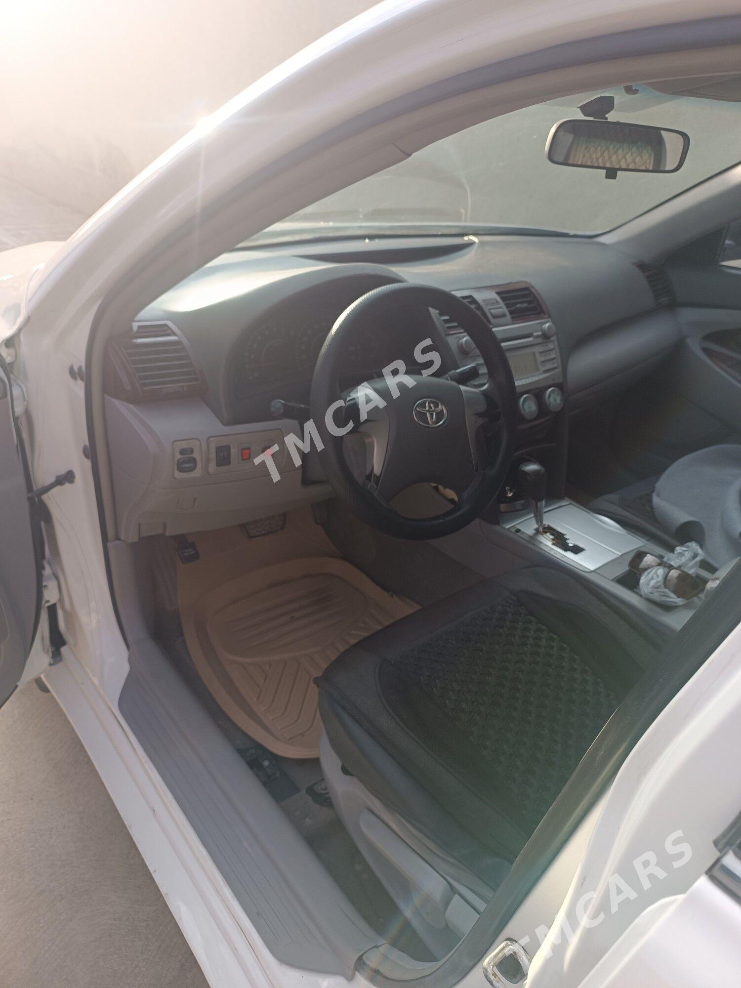 Toyota Camry 2010 - 123 000 TMT - Mary - img 2