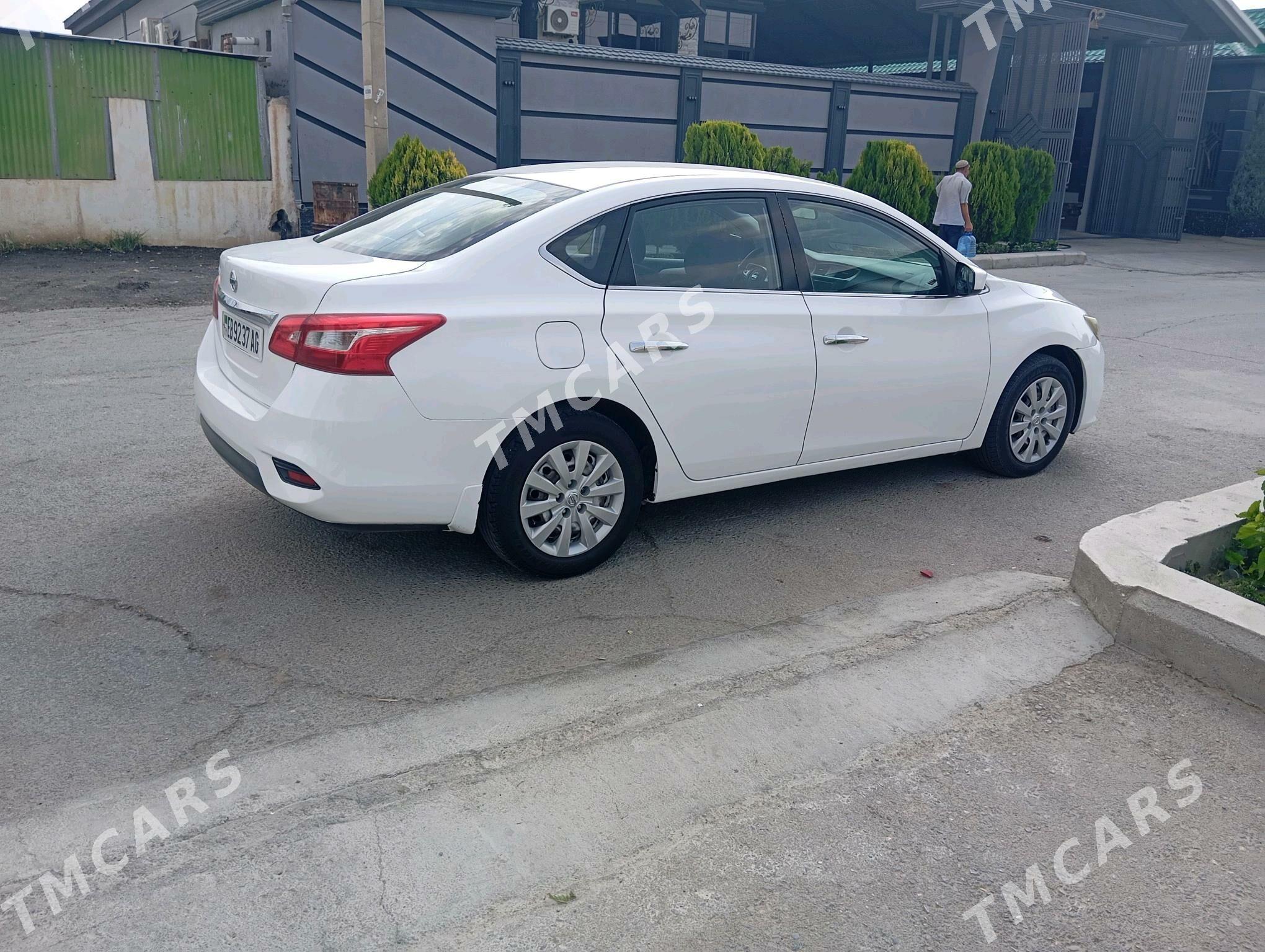 Nissan Sentra 2018 - 152 000 TMT - Бузмеин - img 3