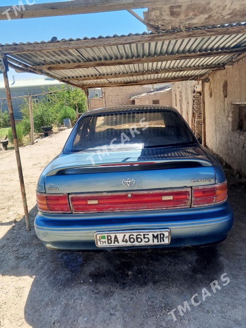 Toyota Camry 1991 - 20 000 TMT - Мургап - img 8