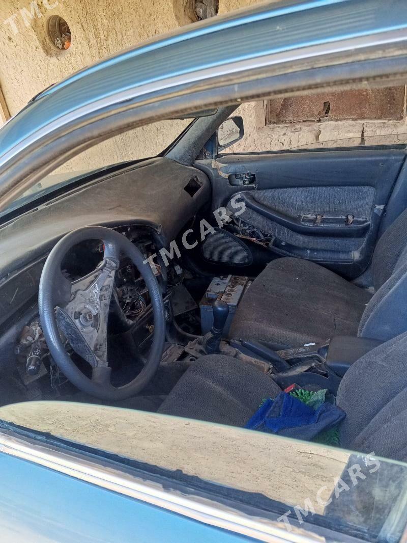 Toyota Camry 1991 - 20 000 TMT - Мургап - img 4