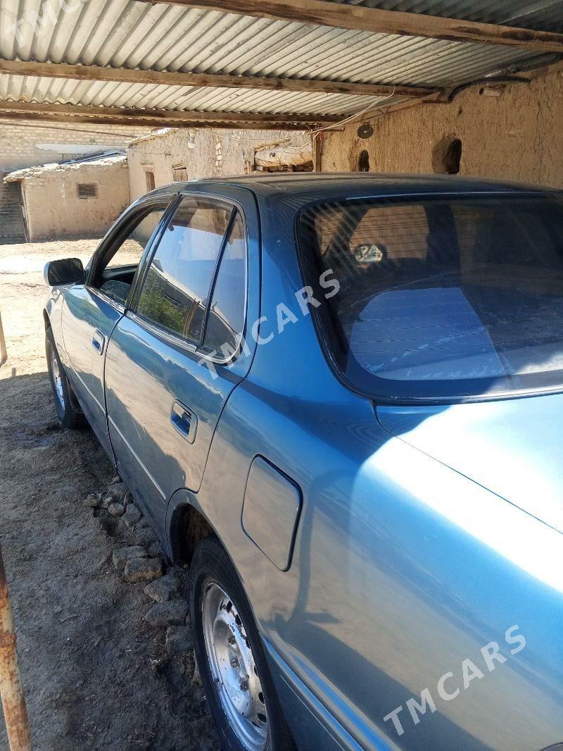 Toyota Camry 1991 - 20 000 TMT - Мургап - img 6