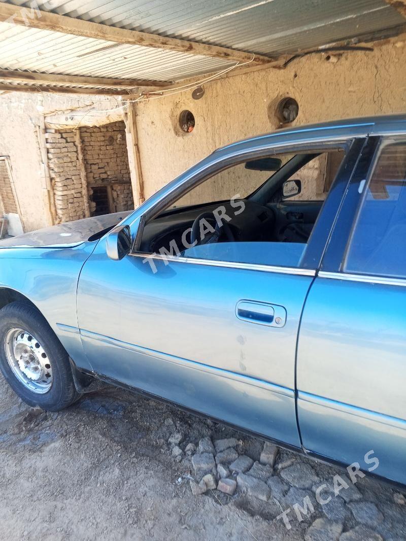 Toyota Camry 1991 - 20 000 TMT - Мургап - img 5