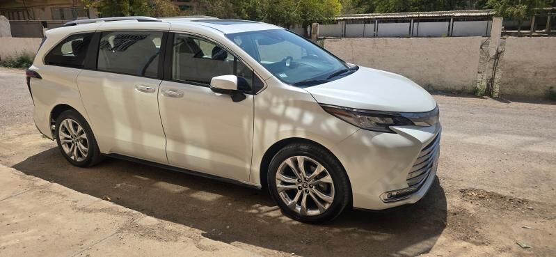 Toyota Sienna 2022 - 600 000 TMT - Ашхабад - img 8