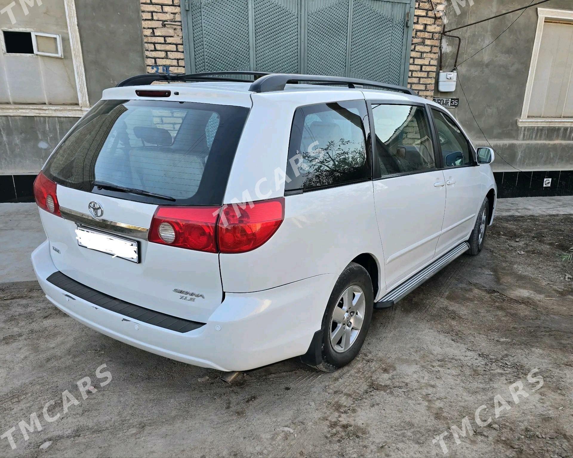 Toyota Sienna 2009 - 230 000 TMT - Türkmenbaşy etr. - img 2